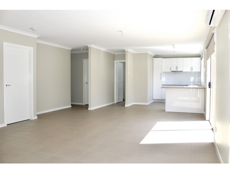2/26 Ribblesdale Avenue, Wyndham Vale VIC 3024
