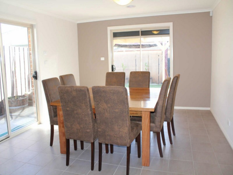 17 Egan Close, Werribee VIC 3030