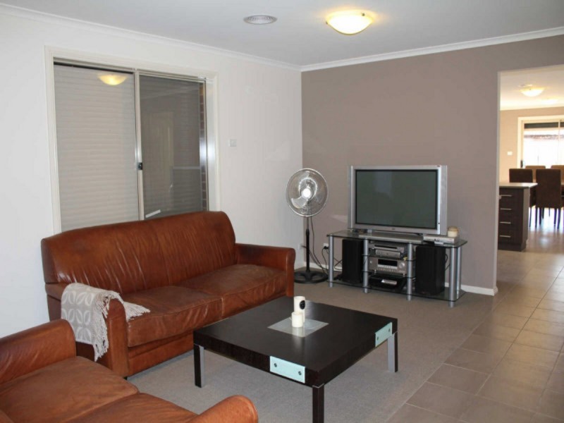 17 Egan Close, Werribee VIC 3030