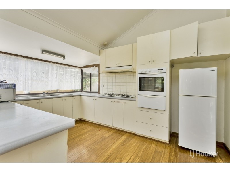 14 Kingfisher Court, Werribee VIC 3030