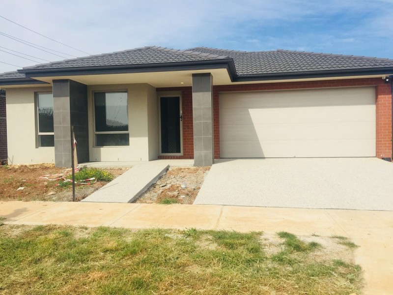 18 Axle Drive, Truganina VIC 3029