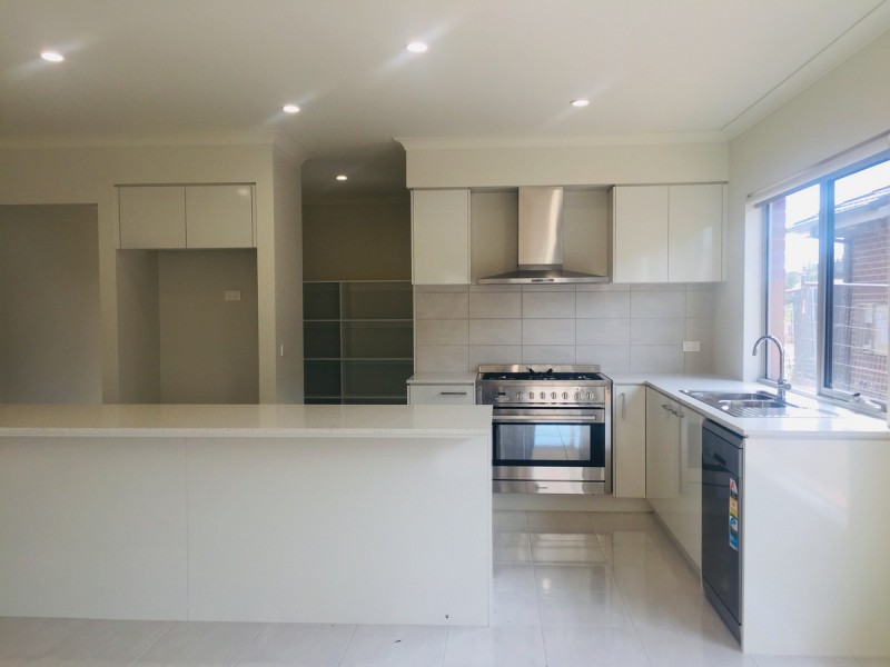18 Axle Drive, Truganina VIC 3029