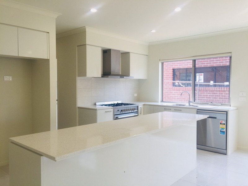 18 Axle Drive, Truganina VIC 3029