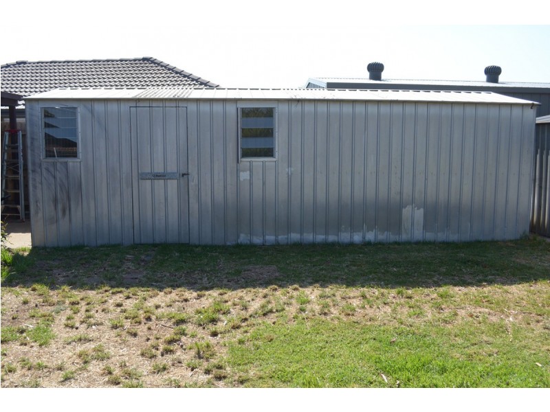 43 Purchas Street, Werribee VIC 3030