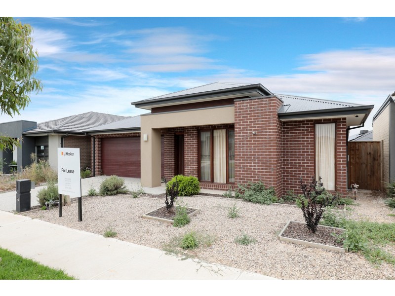 75 Treeve Parkway, Werribee VIC 3030