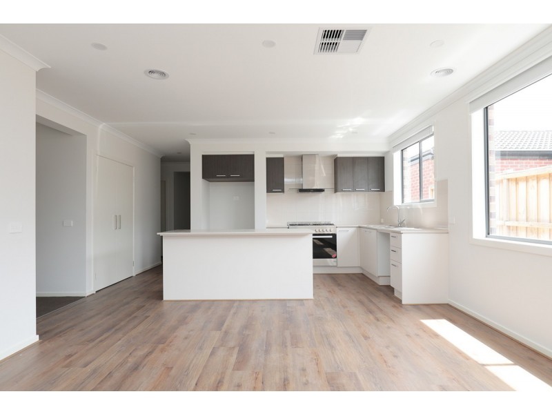 30 Muse Boulevard, Truganina VIC 3029