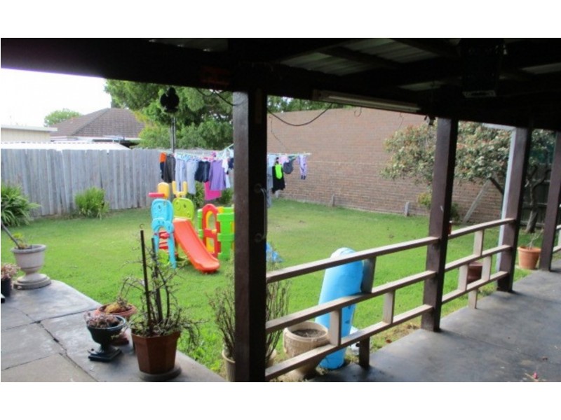 17 Milton Drive, Wyndham Vale VIC 3024