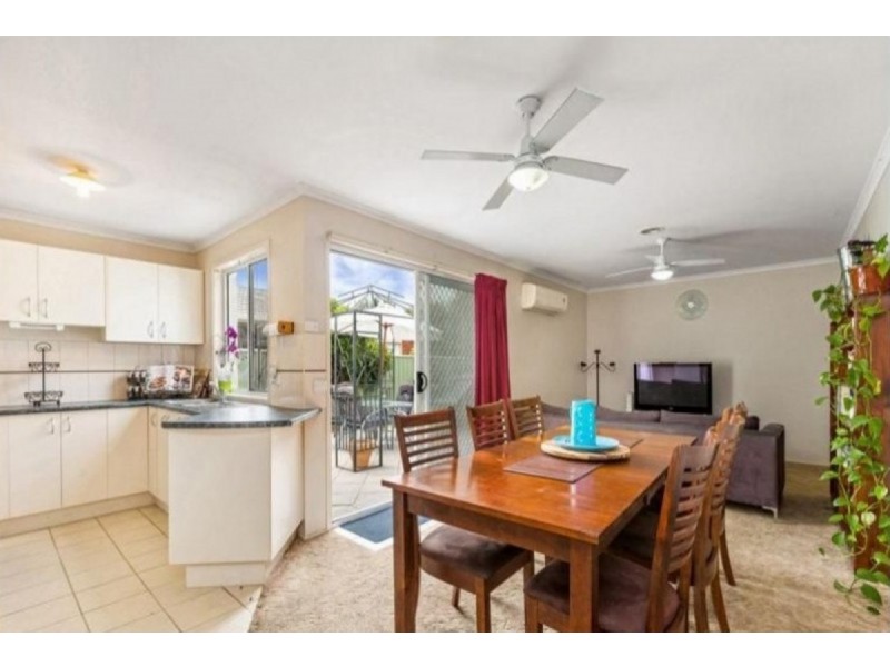 27 Dalkeith Drive, Point Cook VIC 3030