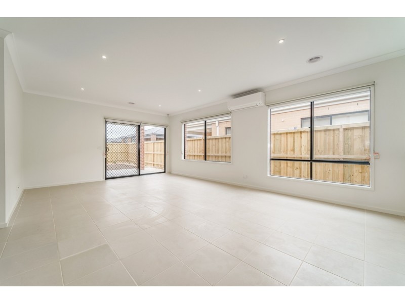 10 Orinoco Chase, Werribee VIC 3030