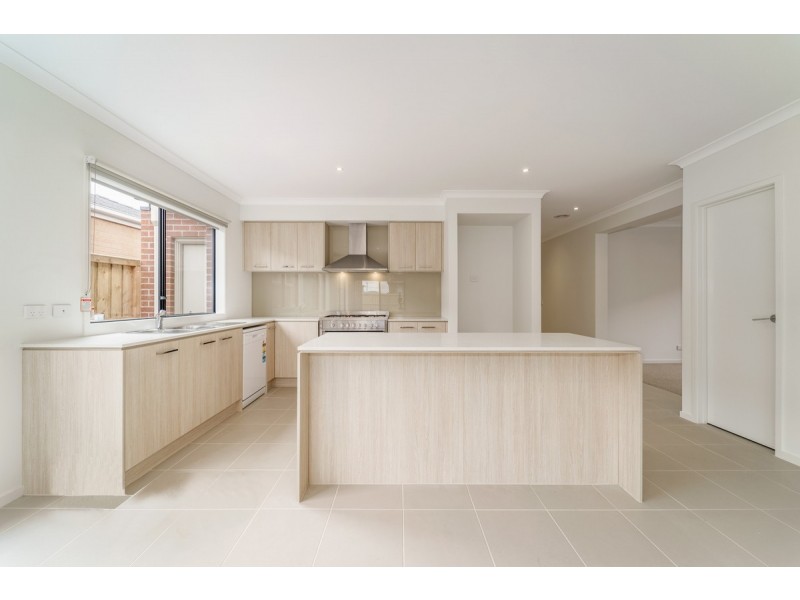 10 Orinoco Chase, Werribee VIC 3030