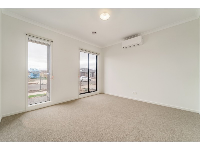 10 Orinoco Chase, Werribee VIC 3030