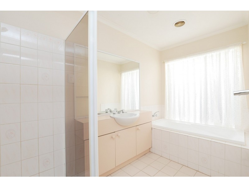 73 Westmill Drive, Hoppers Crossing VIC 3029