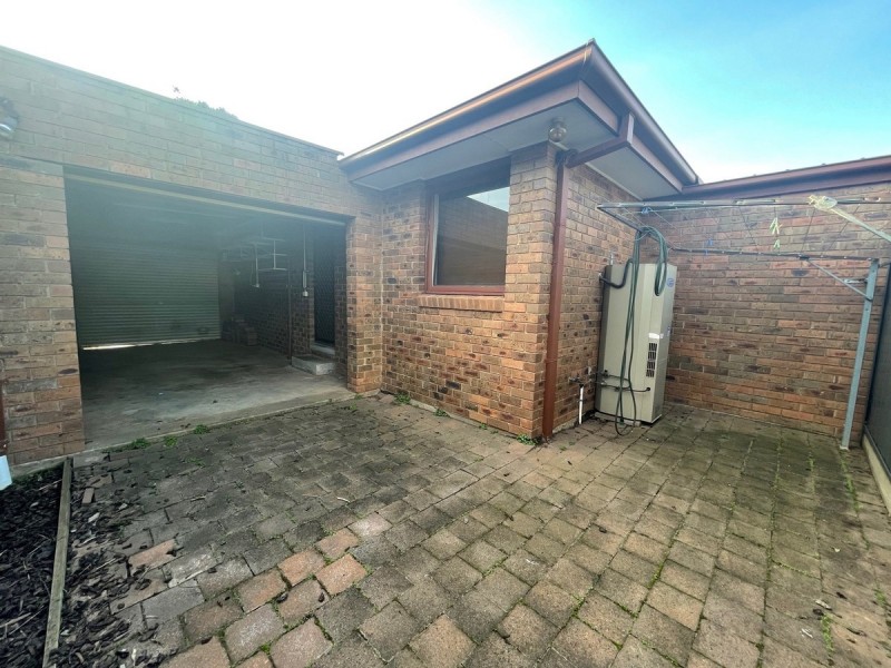 1/22 Centre Avenue, Werribee VIC 3030