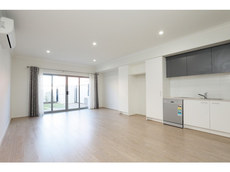 20 Sarette Retreat, Truganina VIC 3029
