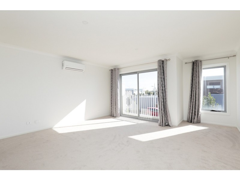 20 Sarette Retreat, Truganina VIC 3029