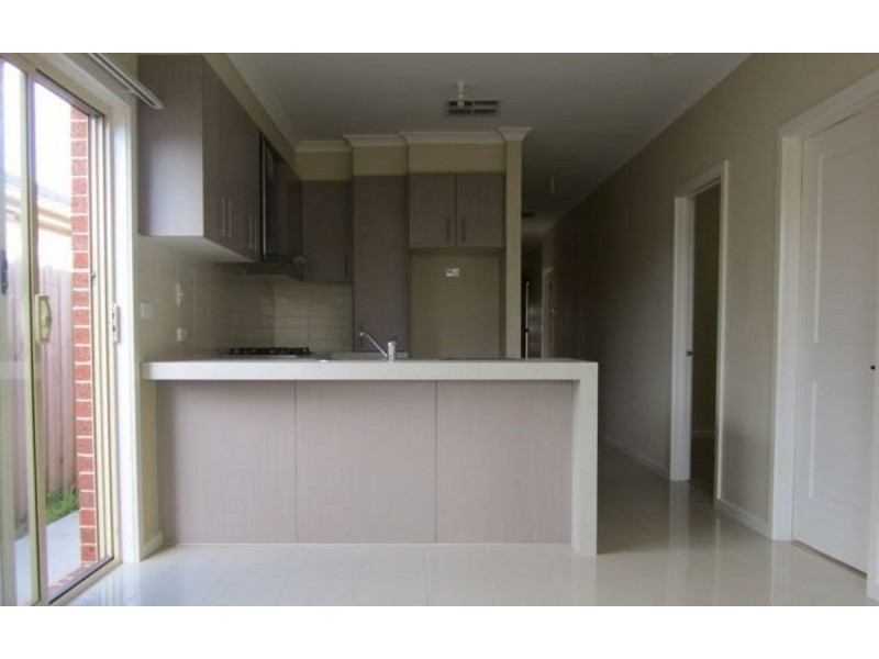 2/6 Horseshoe Circuit, Truganina VIC 3029