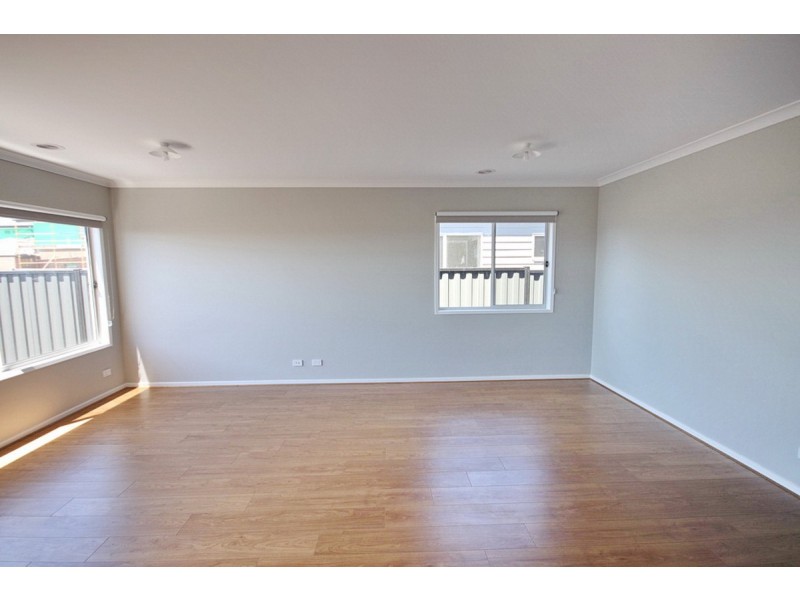 10 Leo Avenue, Tarneit VIC 3029