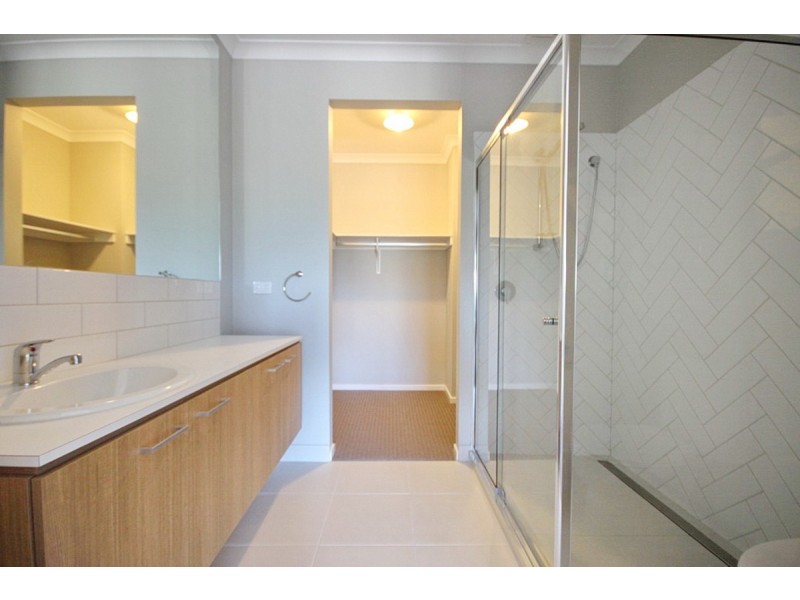 10 Leo Avenue, Tarneit VIC 3029