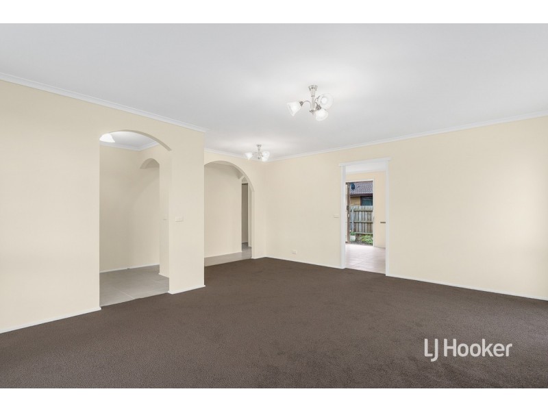 2 Barina Close, Keilor Downs VIC 3038