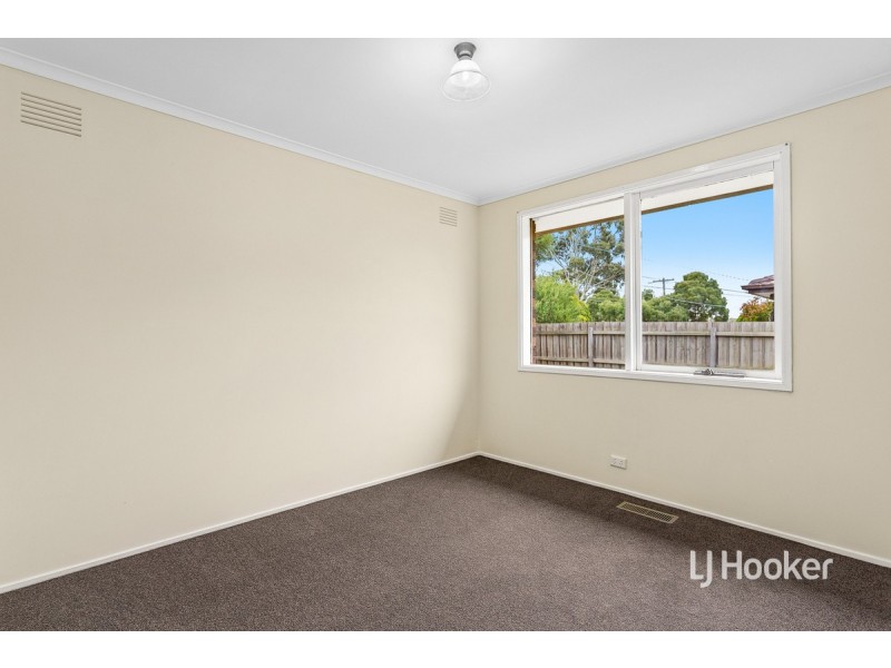 2 Barina Close, Keilor Downs VIC 3038