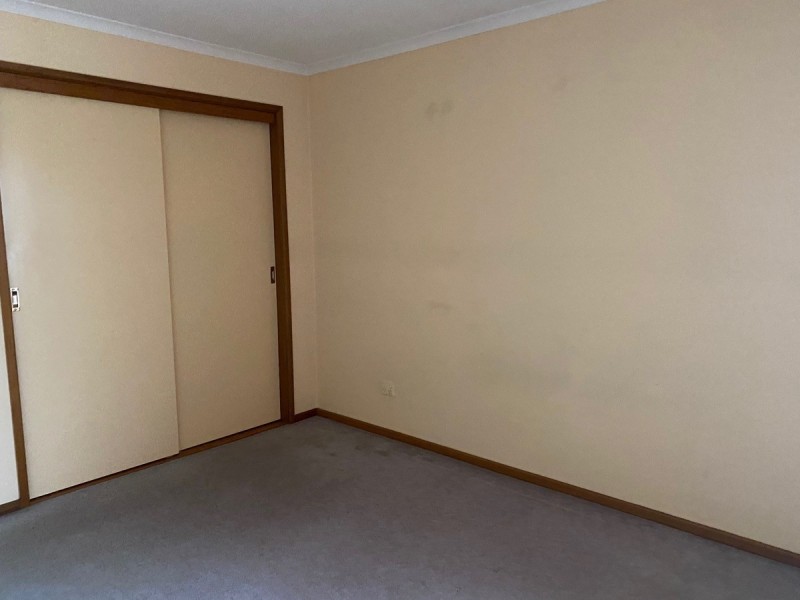 2/45 Oakdene Grove South, Altona Meadows VIC 3028