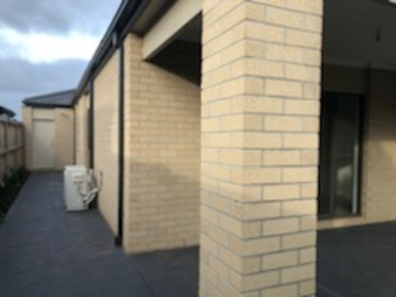 5 Aylesbury Avenue, Truganina VIC 3029