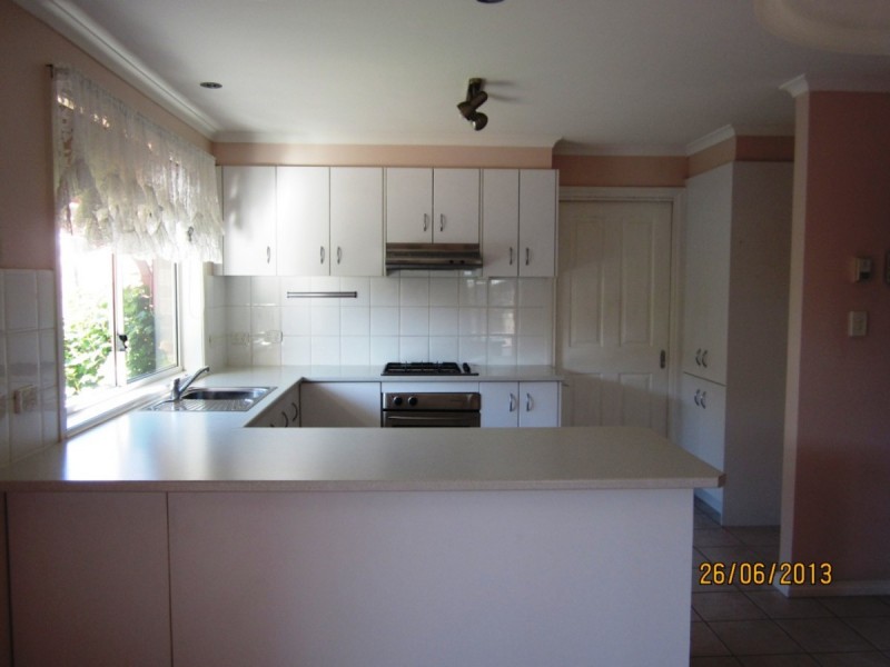 80 Baggott Drive, Hoppers Crossing VIC 3029