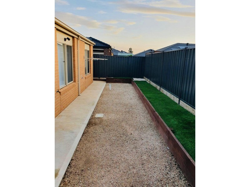 12 Airedale Avenue, Tarneit VIC 3029