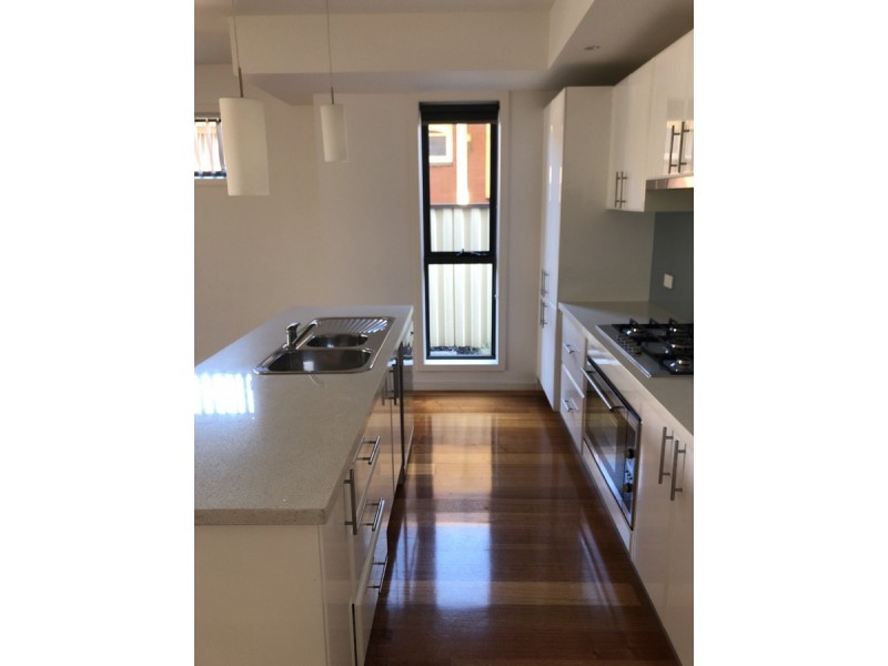 34 Sixth Avenue, Altona North VIC 3025