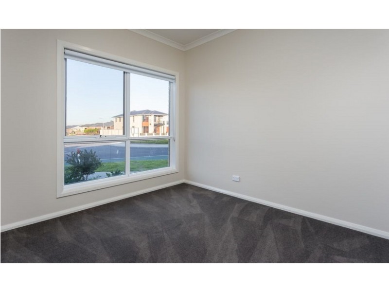 9 Mercantour Boulevard, Tarneit VIC 3029