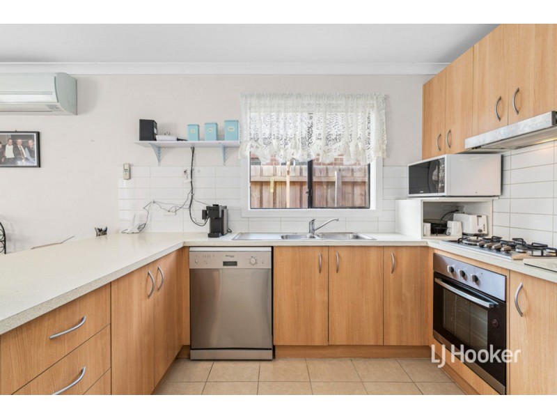 44 Chapman Drive, Wyndham Vale VIC 3024