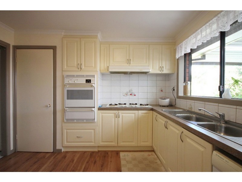 15 Mirambeek Road, Hoppers Crossing VIC 3029