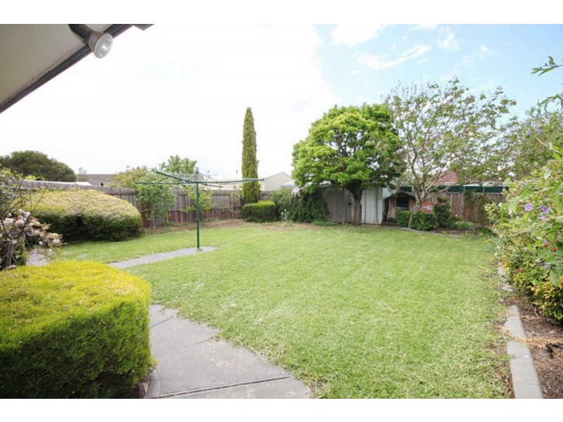 15 Mirambeek Road, Hoppers Crossing VIC 3029