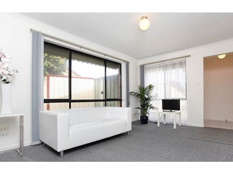 2/4 Paruna Place, Hoppers Crossing VIC 3029