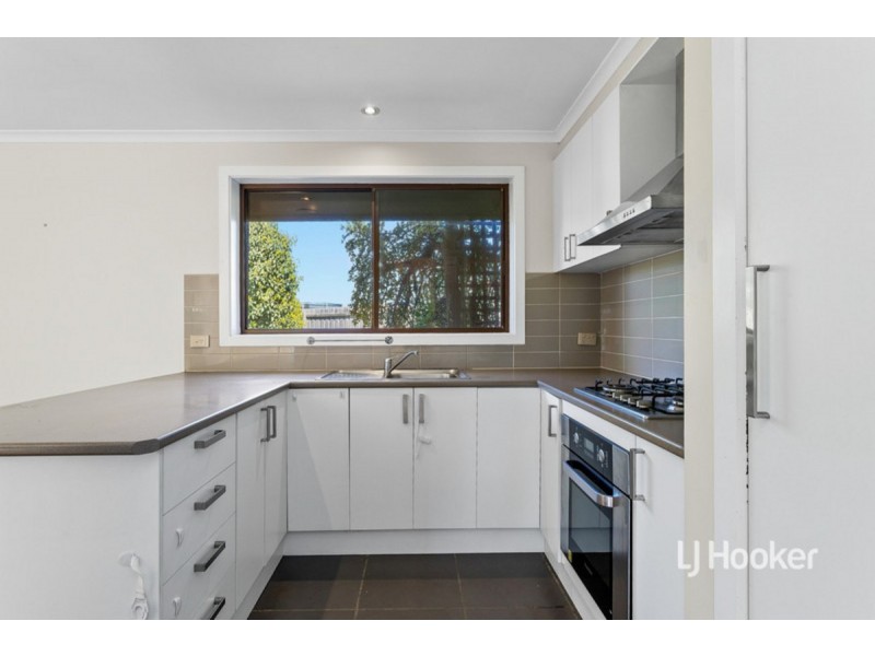 36 Sier Avenue, Hoppers Crossing VIC 3029