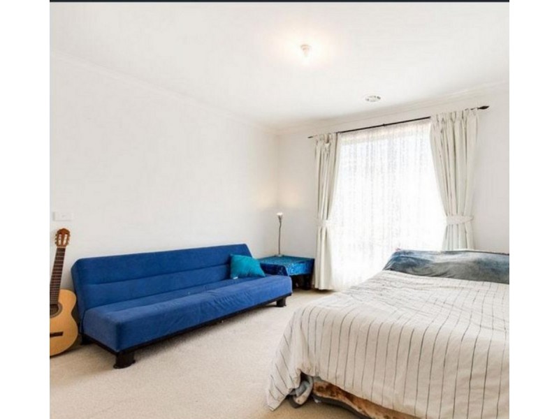 15 Lauderdale Drive, Tarneit VIC 3029