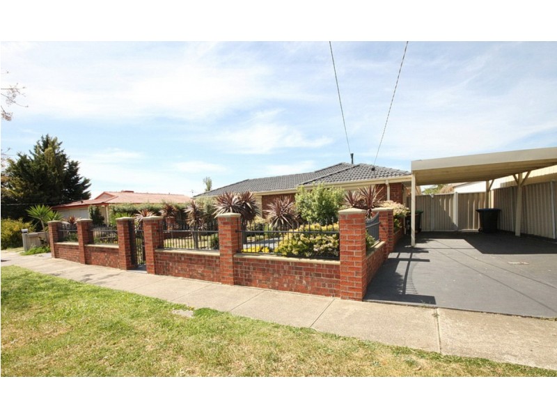 64 Kookaburra Avenue, Werribee VIC 3030