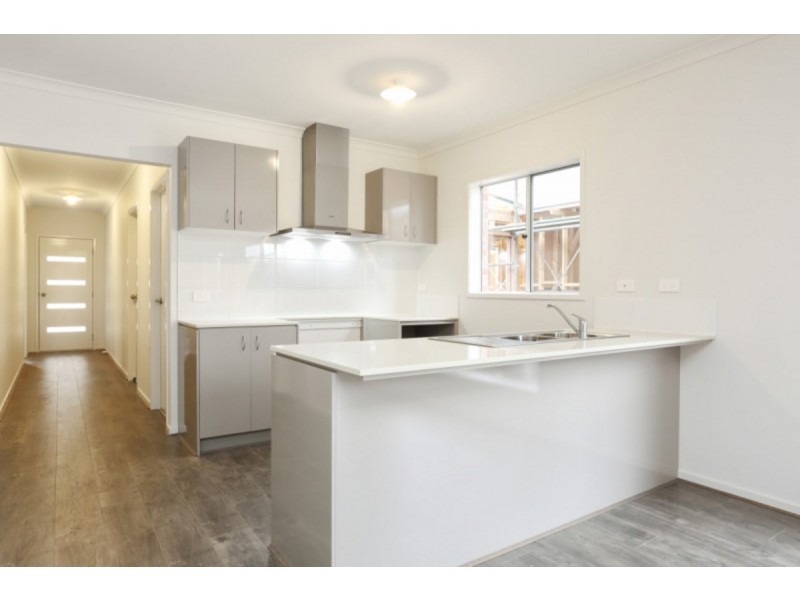 51 Topiary Street, Truganina VIC 3029