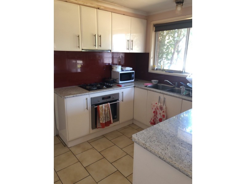 13 Spring Drive, Hoppers Crossing VIC 3029