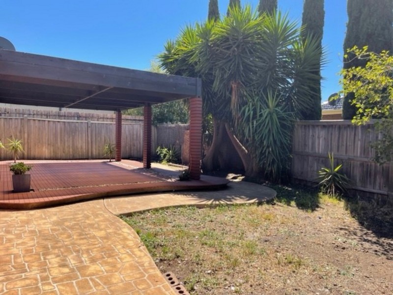 35 Emperor Parade, Tarneit VIC 3029