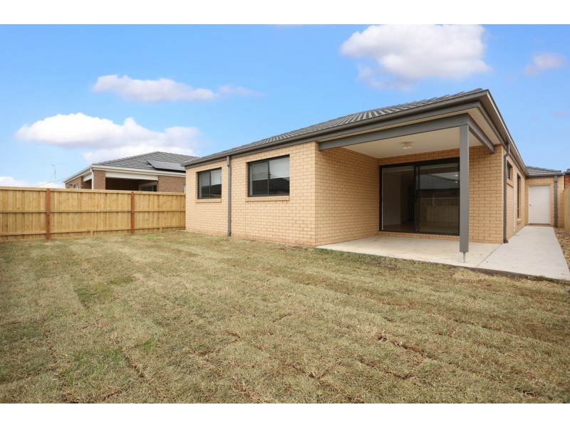 14 Josephine Street, Werribee VIC 3030