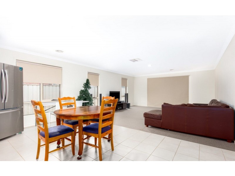 3 Romi Way, Truganina VIC 3029