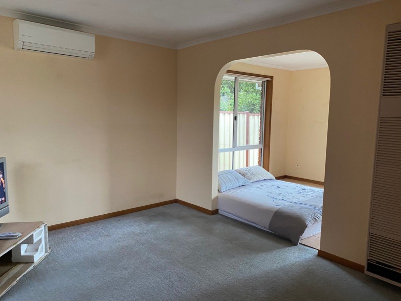 2/45 Oakdene Grove South, Altona Meadows VIC 3028