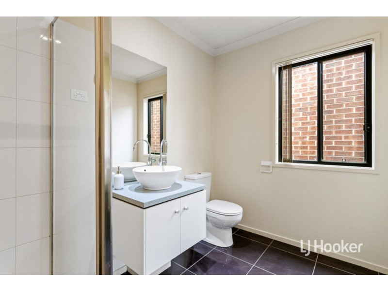 30 Crossway Avenue, Tarneit VIC 3029