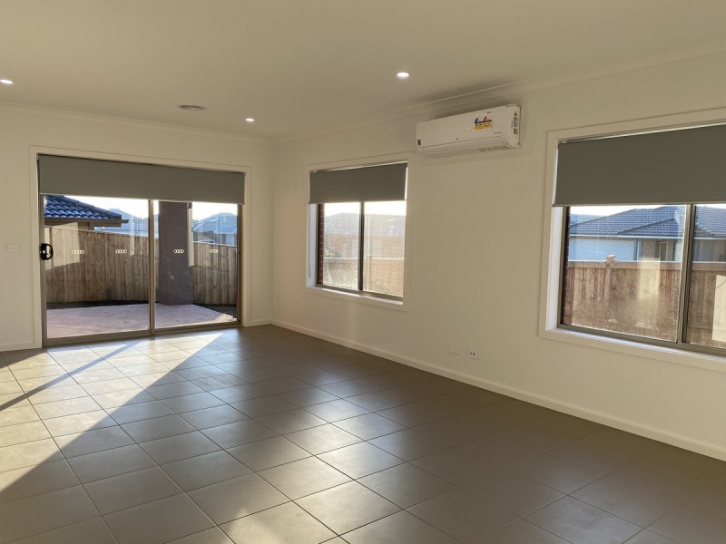 32 Hiskey Crescent, Werribee VIC 3030