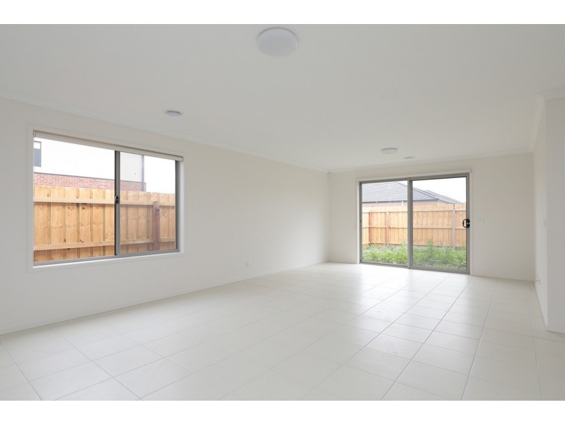 6 Wolin Drive, Tarneit VIC 3029