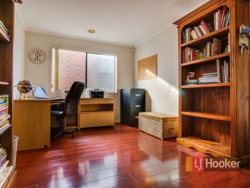 27 Condamine Avenue, Wyndham Vale VIC 3024