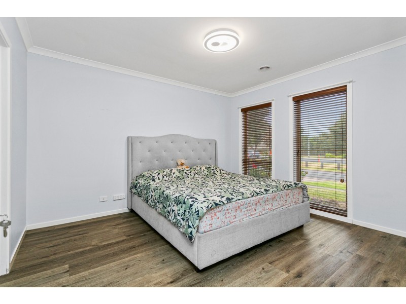 35 Wylie Way, Point Cook VIC 3030