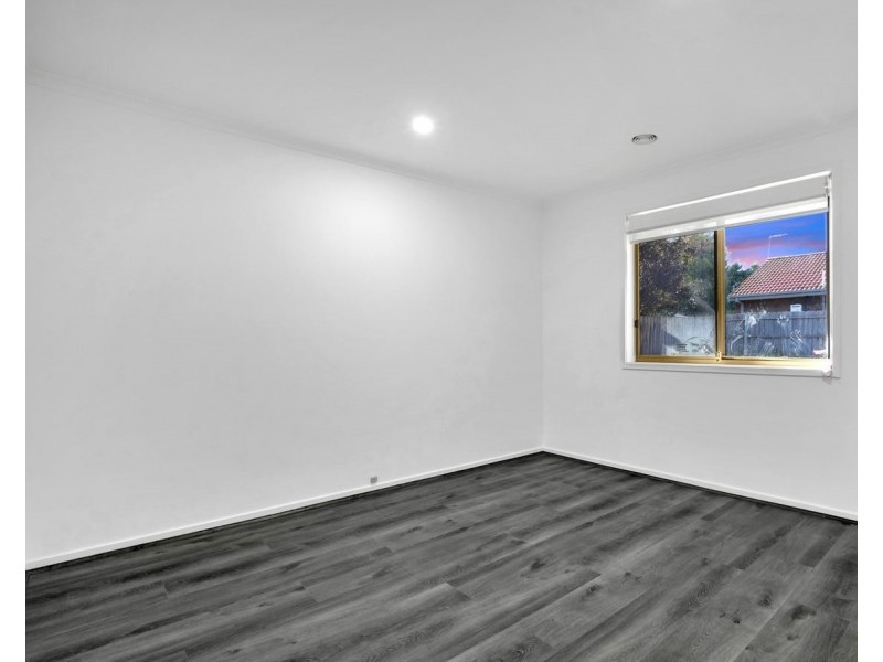 20 Mowbray Crescent, Kurunjang VIC 3337