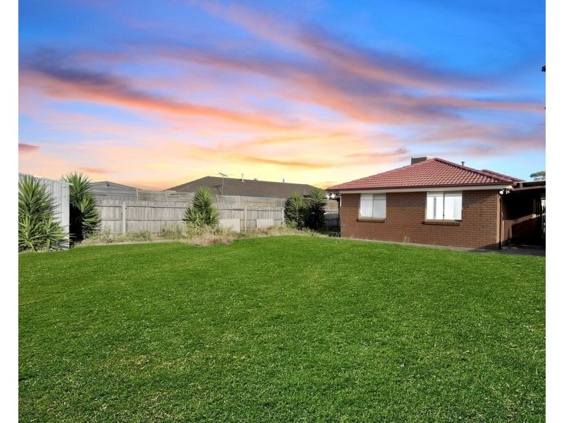 20 Mowbray Crescent, Kurunjang VIC 3337